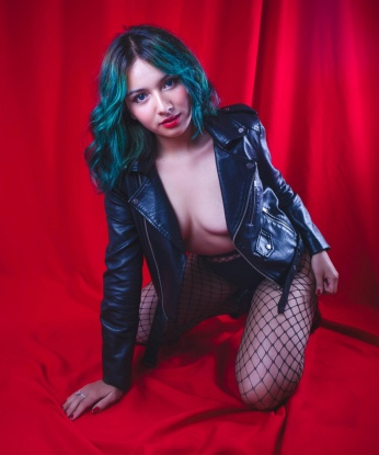 Василиса, 18 лет, 2 размер груди